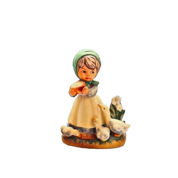 napco Other - Vintage Napcoware Porcelain Girl Feeding Ducks Small Figurine Japan Collectible